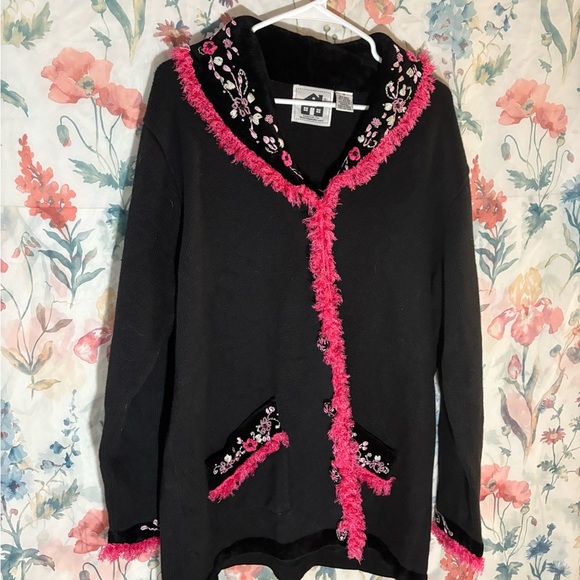 Vintage Storybook Knits Black and Pink Cardigan - Picture 3 of 13